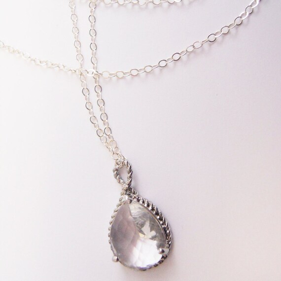 Single Crystal Rope Trim Necklace