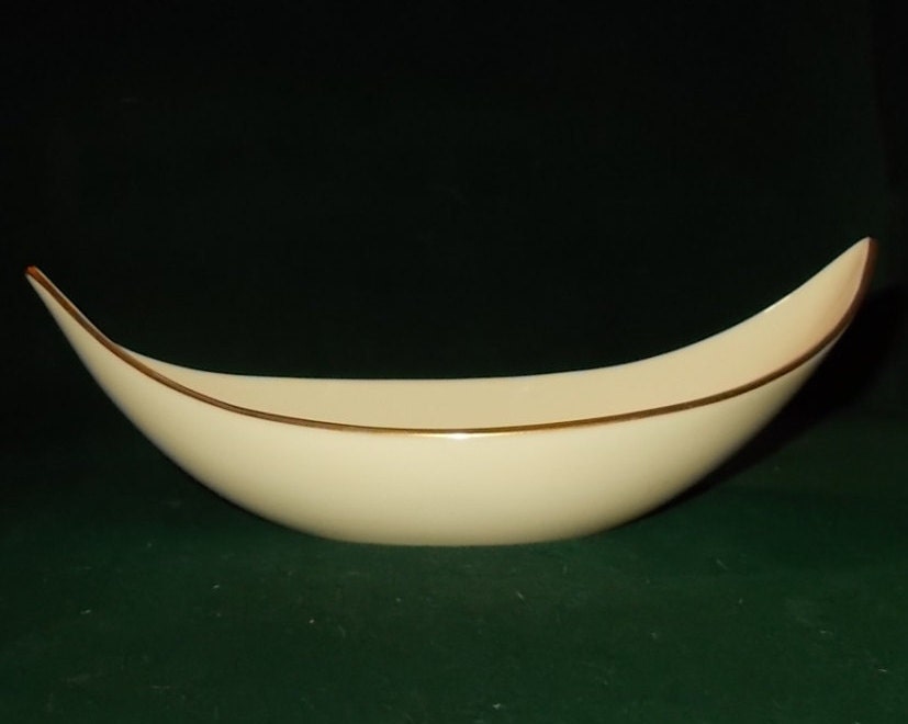 Lenox Nut Dish 24K Gold Trim Antique White Candy Dish Hand