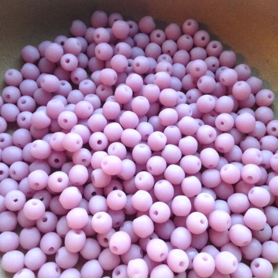 Items similar to VINTAGE BEADS Pack of 20 Vintage Pink Matte Glass