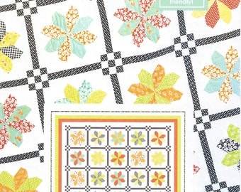 Fig Tree County Fair Quilt Pattern, Fig Tree Quilt Pattern, Fat Quarter Quilt Pattern, Jelly Roll Quilt Pattern, 76"x 87" Quilt, FTQ 1022