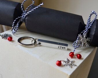 Personalised Christmas crackers with aluminium bar keyring- luxury christmas crackers- personalised keyring-personalised christmas present