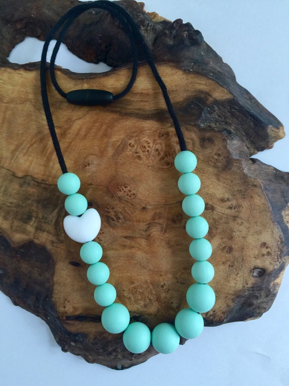 chew fidget necklace