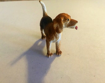 Miniature beagle dog for terrarium or mini garden 1 " figure