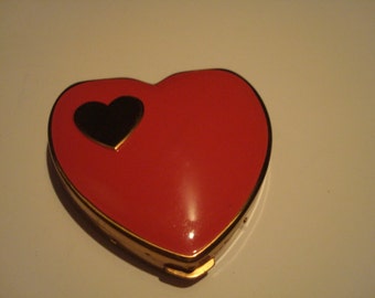 Vintage heart shaped enamel compact