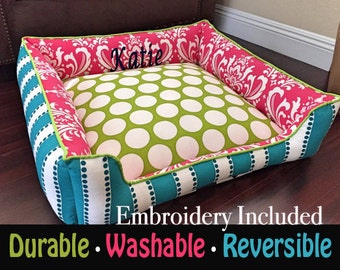 Chevron Dog Bed | Select your own fabrics & Size | Washable Pet Bed | Custom Cat Bed | Free Personalized Pet Name | Reversible