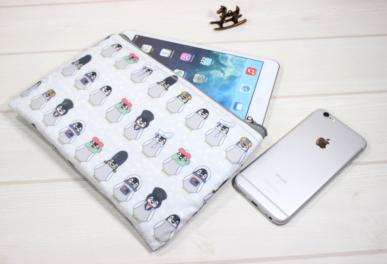 iPad Mini case grey ebook case Galaxy Tab S2 case by LOONdesigns