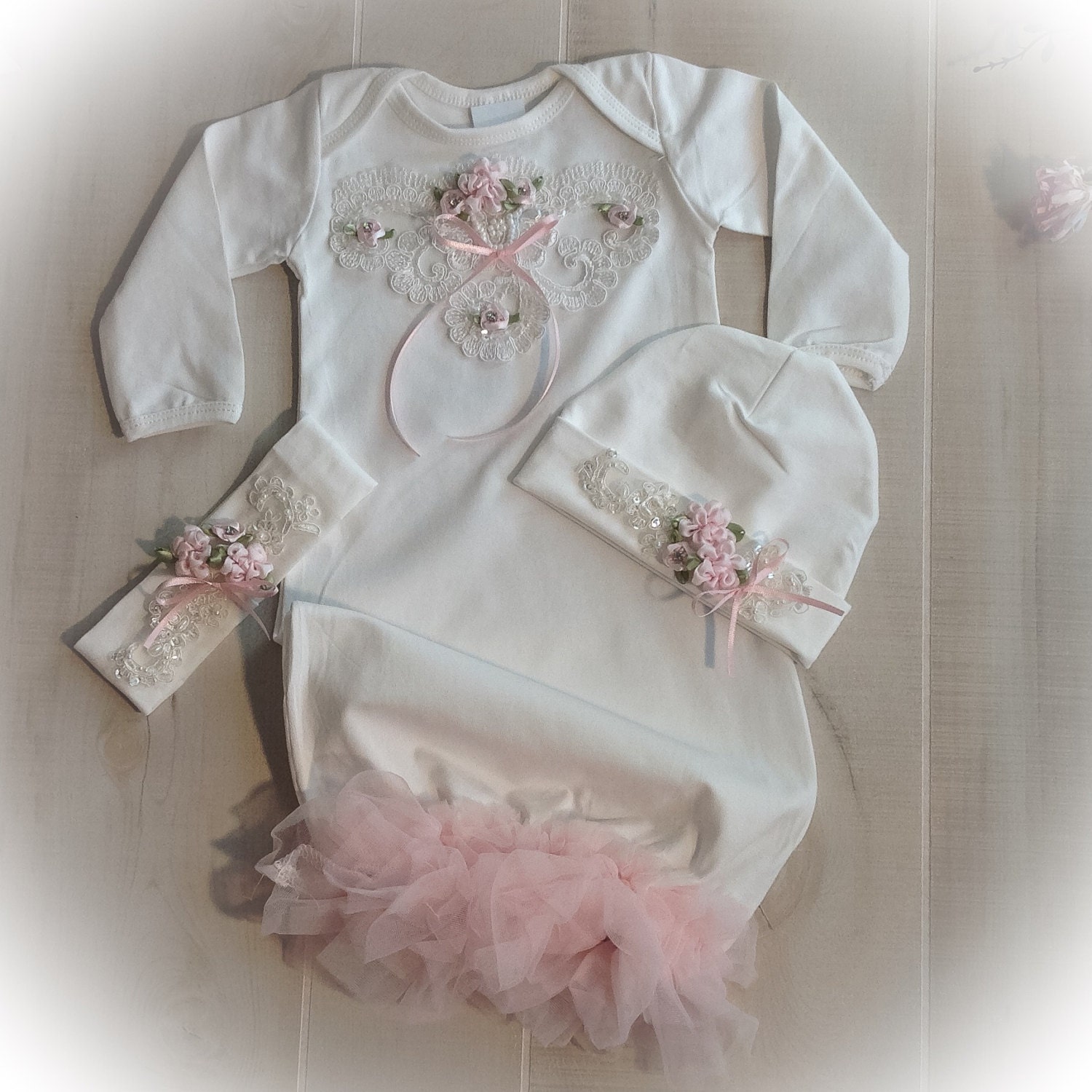 13 Perfect Coming Home Outfits For Baby Girl You’ll Love This Season ...