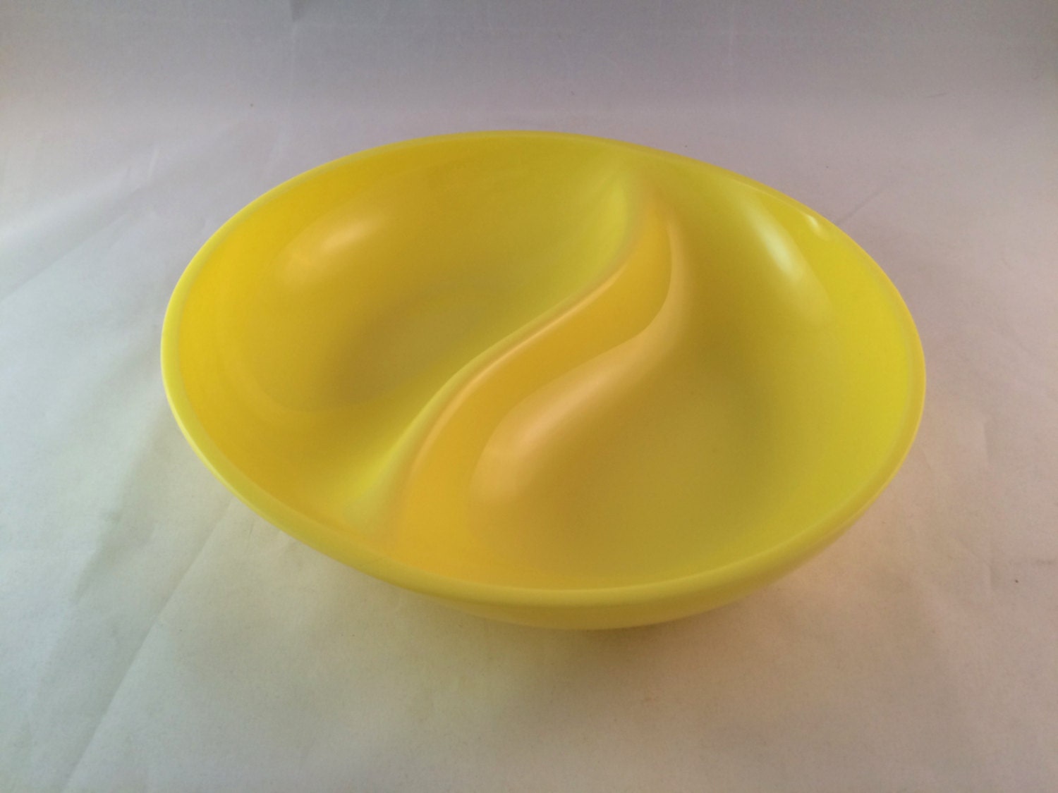 Yellow Plastic Divided Plate/Bowl Haute Juice