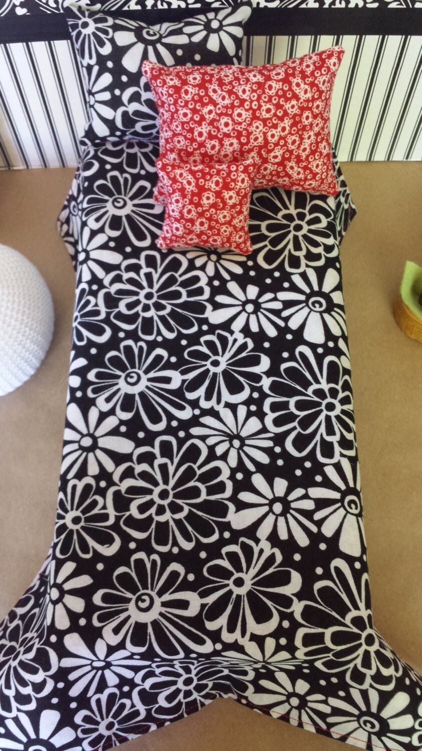 REDUCED Classic Black and Red Floral Bedding Set Sized For