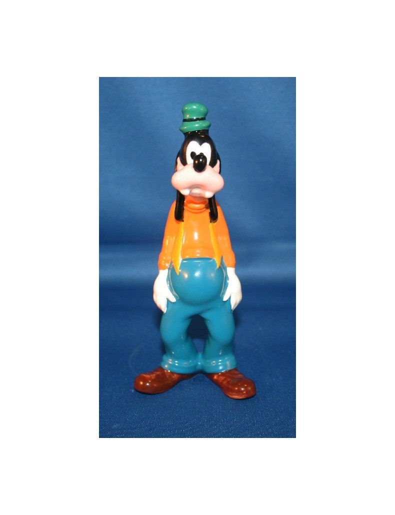 figurine goofy