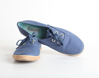Women's Size 8W Vintage Blue CanvasTennis Shoes, Blue Sneakers