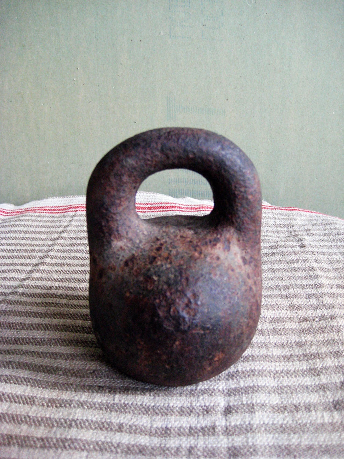 kettlebell weights cast iron vintage 3 kgs