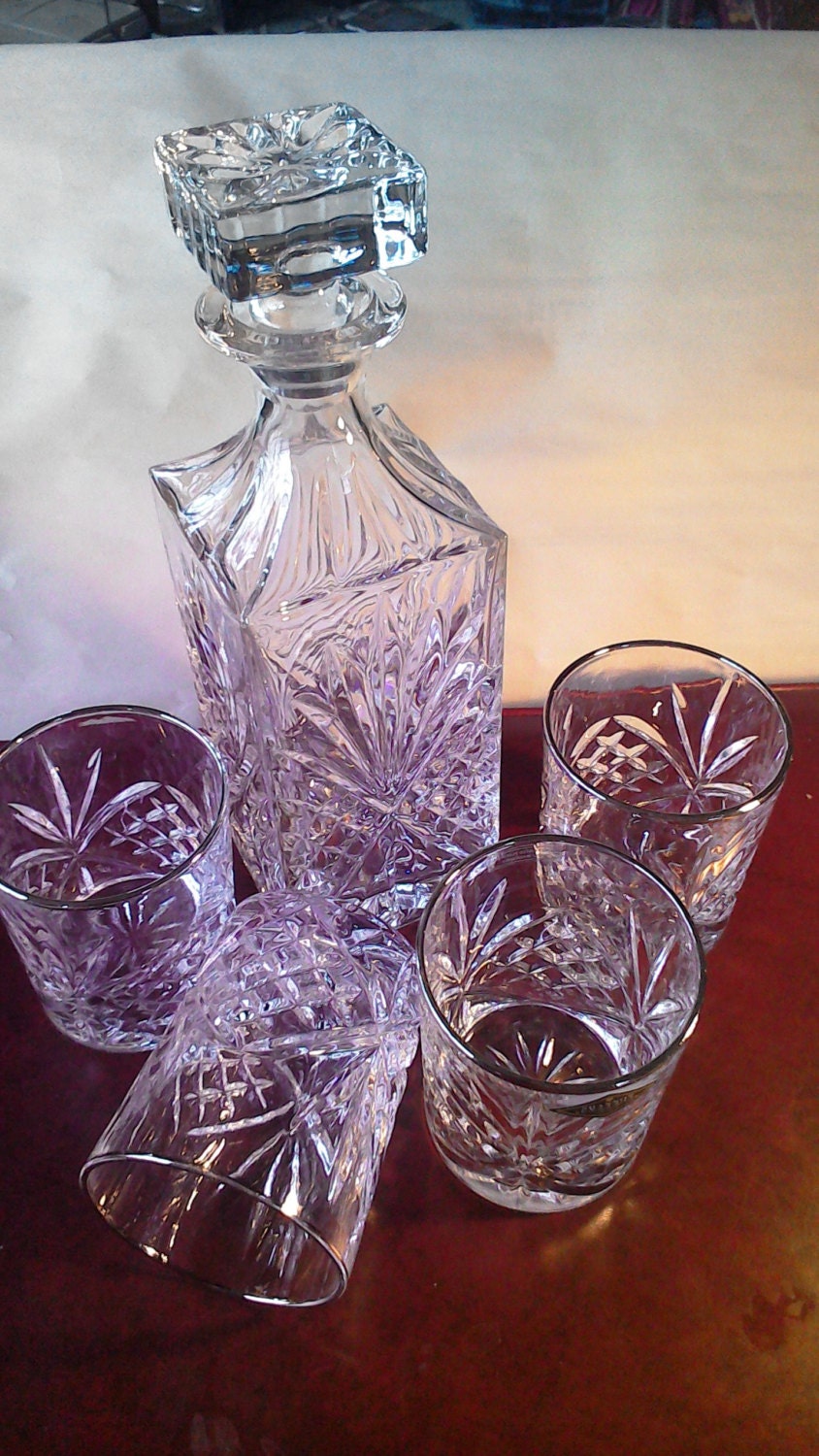 Beautiful Shannon Lead Crystal Whiskey Decanter and Four Rocks