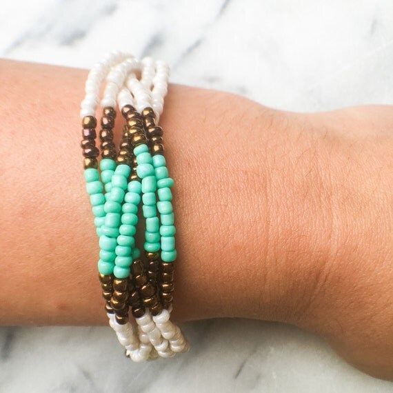 Beaded Hang Loose Bracelet Made With Ecru Bronze