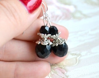 Black Bridesmaid Jewelry Bridesmaid earrings Black and silver wedding jewelry Bridesmaid Gift Black Vintage weddings Goth wedding