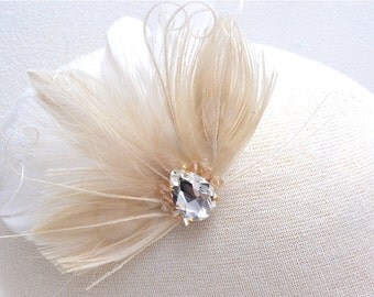 Items similar to Peacock Feather Hair Clip IVORY Blanc BUTTERFLY ...