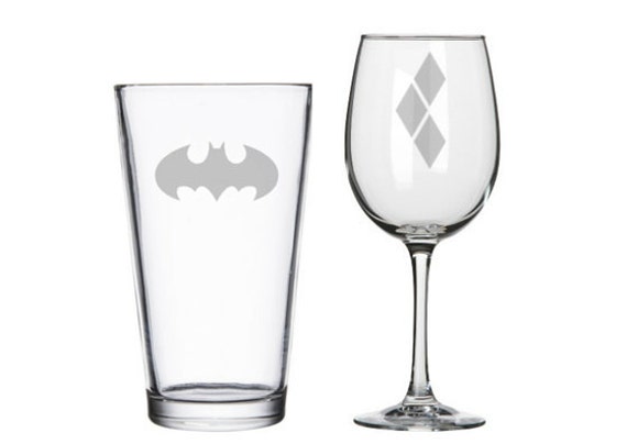 Batman and Harley Quinn his and hers glasses, The Dark Knight, Joker, geeky nerdy wedding gifts, pint or wine glasses, comic books DC