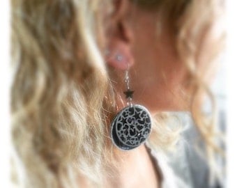 Nespresso pods and drop earrings with filigree steel, stars, idea realo