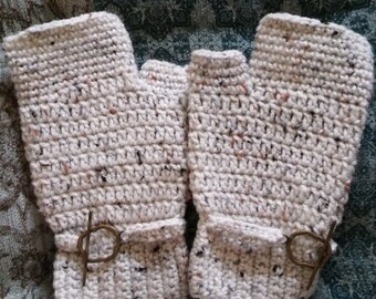 Crochet fingerless gloves
