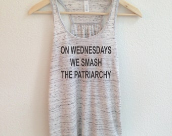 On Wednesdays We Smash the Patriarchy Tank Top in Heather white for Women - Feminist Shirts - Feminism - Women's Rights - Gender Equality