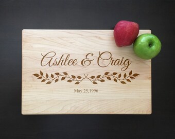 Engraved Cutting Board Couple Cutting Board Laurel Wreath Anniversary Gift Personalized Cutting Board Custom Wedding Gift