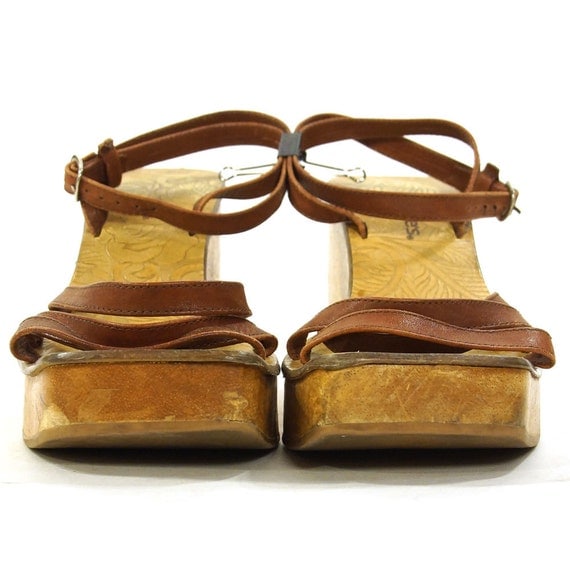 90s Platform Sandals / Vintage 1990s Wooden Wedges / Strappy