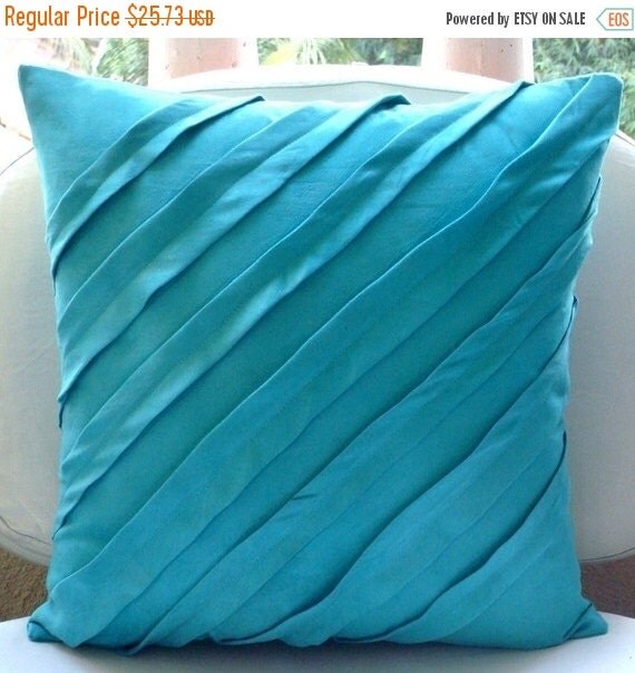 10 HOLIDAY SALE Contemporary Turquoise Throw Pillow Covers 18x18
