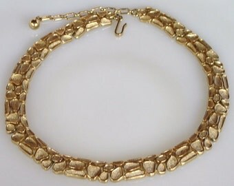 Trifari Jewelry, Vintage Trifari Gold Necklace, Trifari Necklace, Trifari Statement Necklace