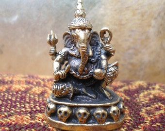 Ganesh Statue Meditation Altar Tiny Ganesha Statue Portable Altar Deity Statue Pocket Shrine Hindu God Wisdom Wealth Success Gift Under 15