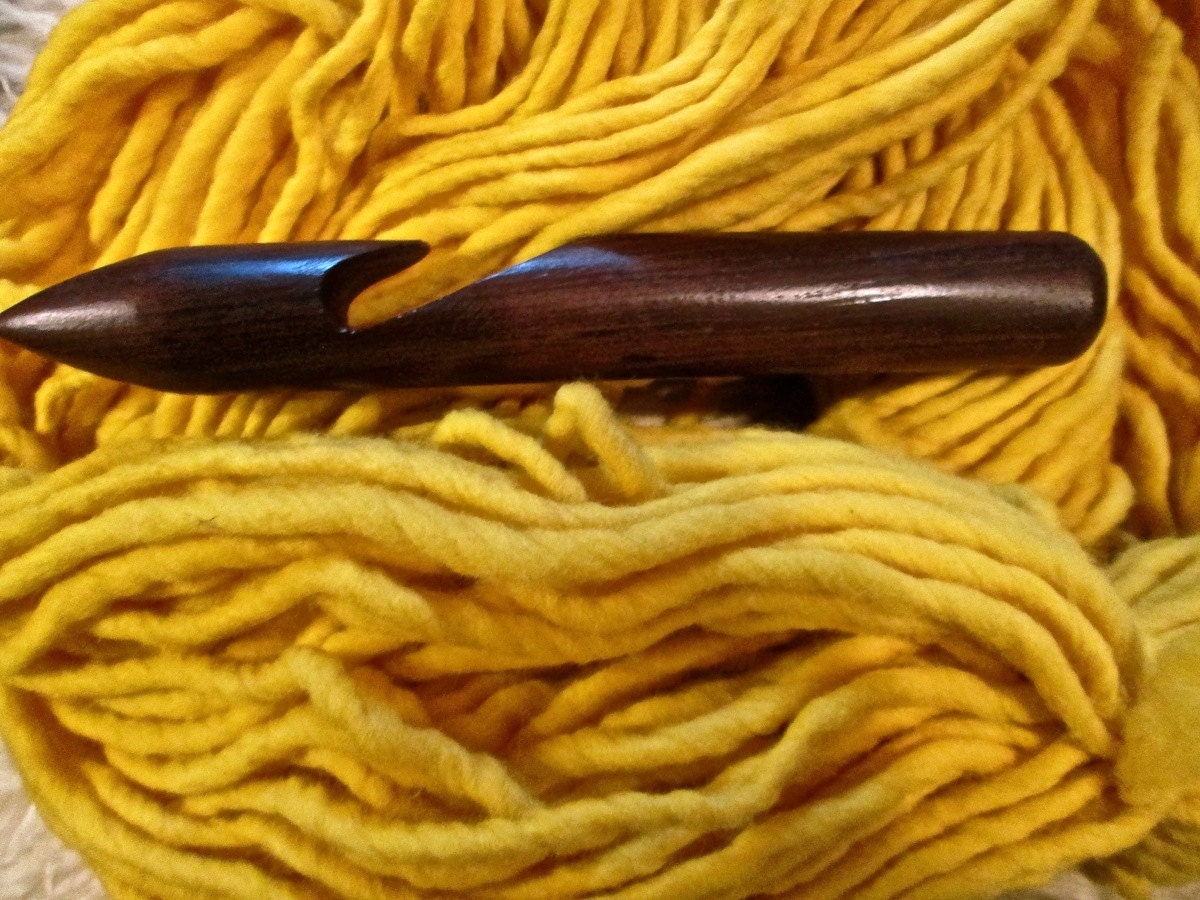 Extra Large Crochet Hook 25mm Handmade of Rosewood