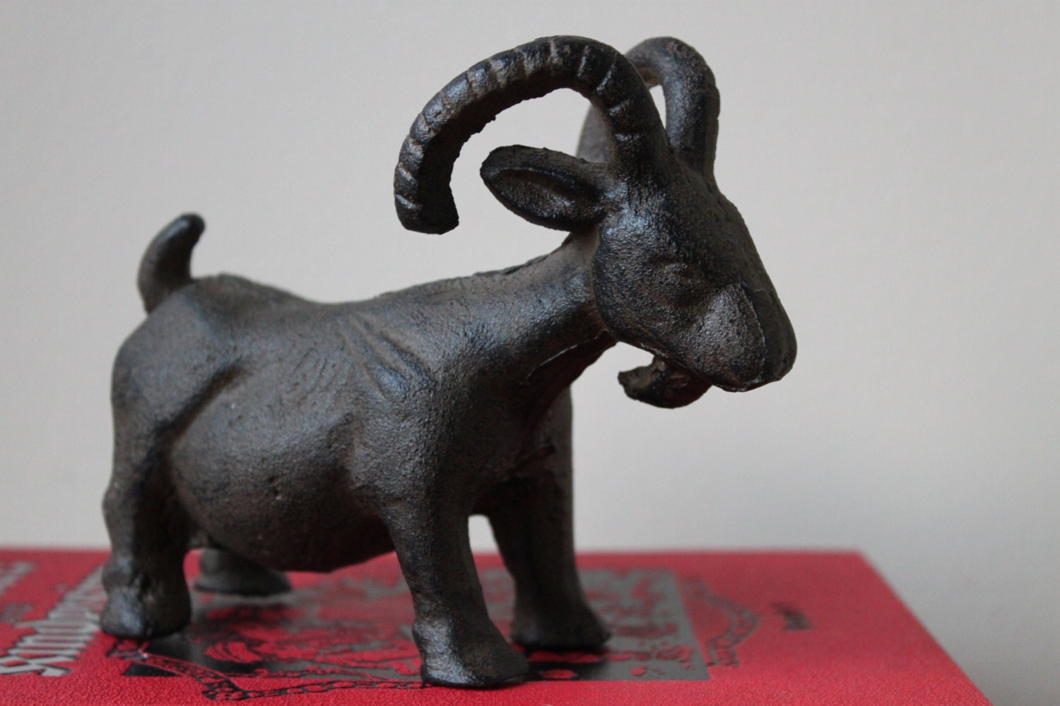 Vintage Cast Iron Goat Paper Weight Figurine Home Decor