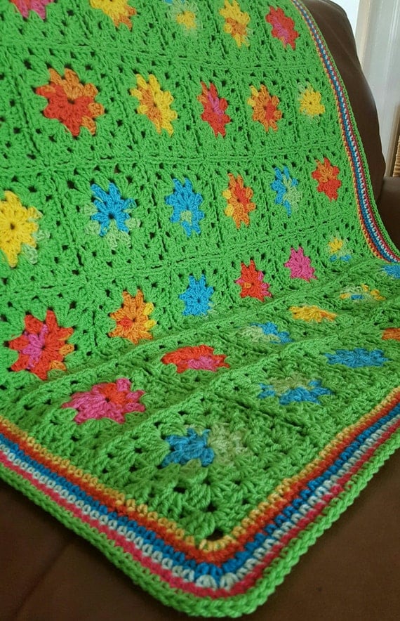 SummerTime Sublime Bright Green Granny Squares Blanket Afghan