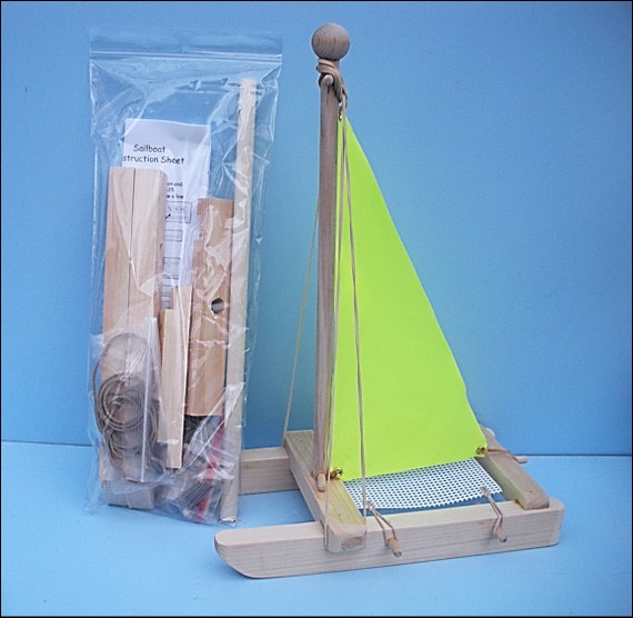 toy sailboats that sail