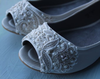 ivory pointed toe flats
