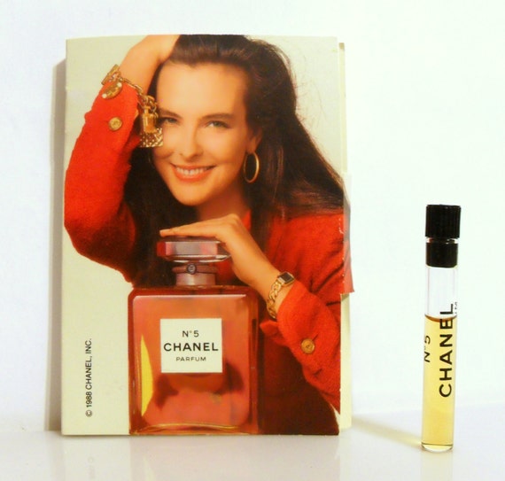 Vintage 1980s Chanel No 5 by Chanel Eau de Parfum Splash