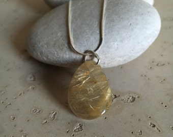 Rutilated Quartz Necklace- Gemstone Necklace- Rutile Necklace- Quartz Necklace- Gemstone Necklace- Statement Necklace- Silver Necklace