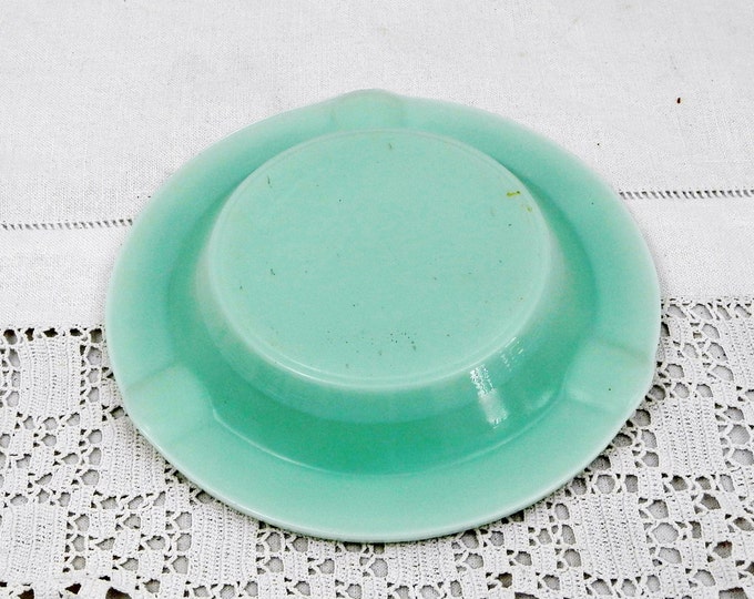 Vintage French Opaque Mint Green Glass Bistro Publicity Vittel Délices Ashtray, Mid Century, French Design, Retro Vintage Home Interior, Vintage French Opaque Mint Green Glass Bistro Publicity Vittel Délices Ashtray, Mid Century, French Design, Retro Vintage Home Interior,