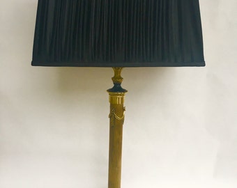 Antique empire table lamp with marble base and messing voot (tt5)