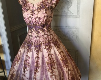 1950s Dress Vintage Floral Lavender Pink Purple Garden Tea Party 50s dress inspired 50s Holiday Party frock Gift novelty print