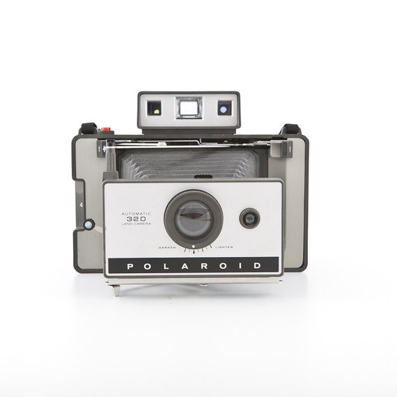 POLAROID 320 Automatic Land Camera working with 3v battery