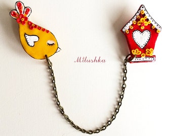 Bird and Birdhouse Spring Collar Chain Pin, Cardigan Brooch Sweater Clip, Retro Inspired Pin Up Novelty Jewelry, Cardigan Guard by Milushka
