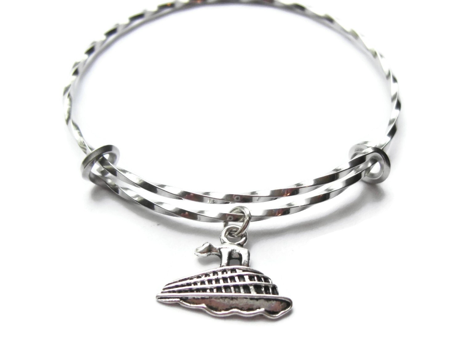 cruise ship jewelry bracelets