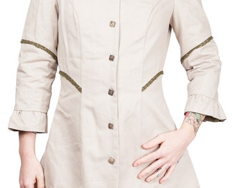 Veste 3/4, manches 3/4, volants, détail dentelle contrastée, col rond
