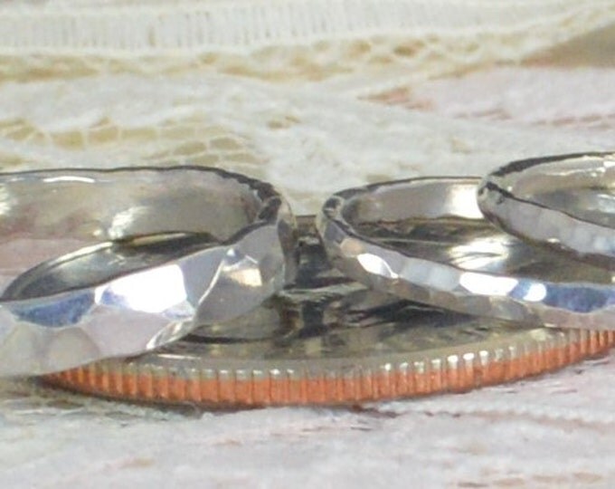 Emerald Engagement Ring, Sterling Silver, Emerald Wedding Ring Set, Rustic Wedding Ring Set, May Birthstone, Sterling Silver Emerald Ring