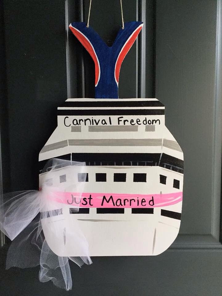 Cruise Ship Wooden Door Hanger