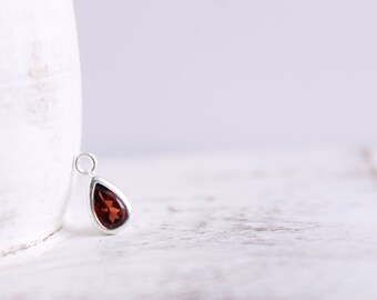 Garnet Charm - Sterling Silver Pendant - January Birthstone - Pear Shape Charm - Silver Findings - Rain Drop - Wholesale Supplies / SS-GC003
