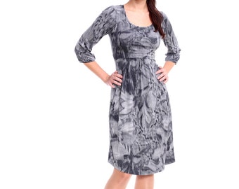 Breastfeeding Dress "Babydoll", Grey Print Nursing Dress, Maternity Dress in Custom Color, Maternity Dress for Photo Shoot