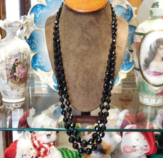 French Jet Black Glass Necklace Antique 1940s Necklace Double Strand Faceted Beads Beaded Vintage Necklace Mourning Jewelry Opera Matinee