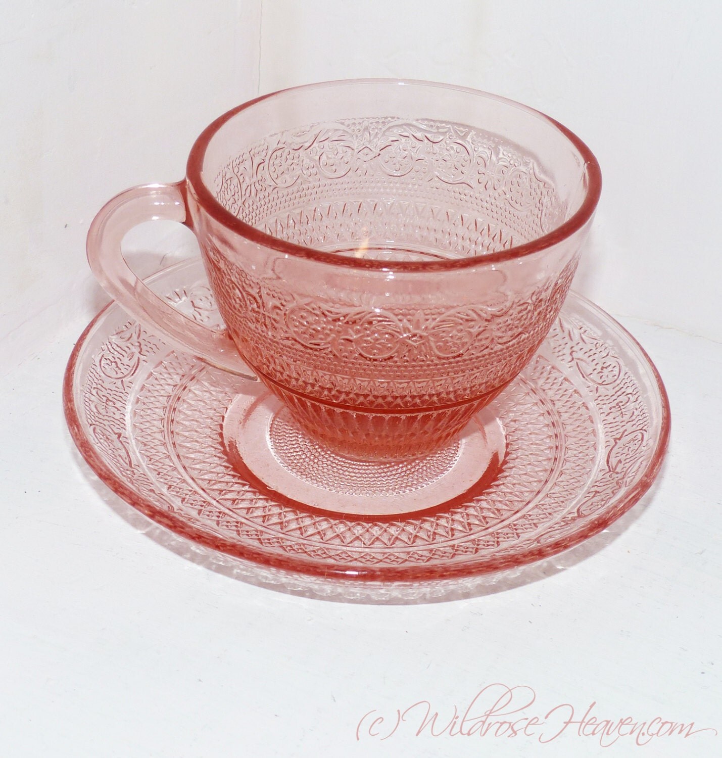 Stunning KIG Pink Depression Glass Cup and Saucers Trellis