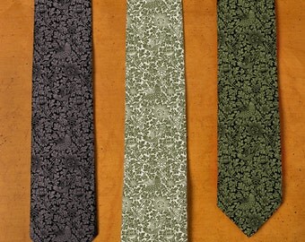 William Morris Tie - Floral Tie - Men's Neckties - Groomsman Tie - Wedding Tie - William Morris Art